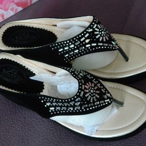 Brand new sandals for sale